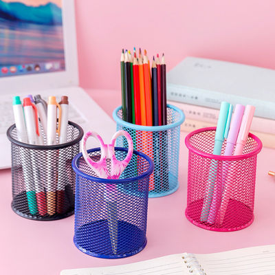 2022 Office Stand Cute Pen Container Desktop Personalized Metal Mesh Pen Holder in Green